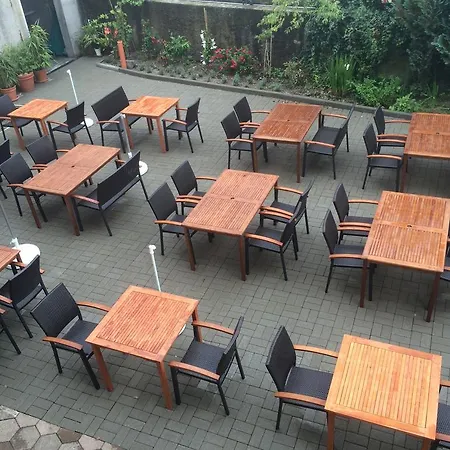 And Ferienwohnung Kung Fu Haus 招待所